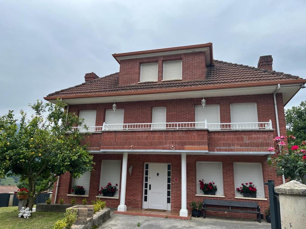 Holiday home Casamentera Mentera Barruelo